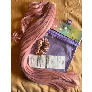 Insert Name Here (INH) Magical Miya Pony in Rosegold💖